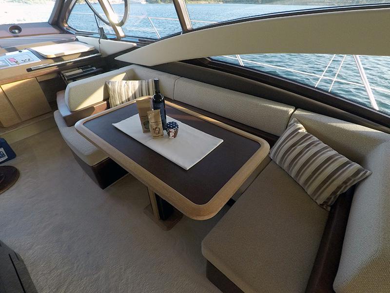 Book yachts online - motorboat - Azimut 58 - Sabijac II (hostess extra) - rent