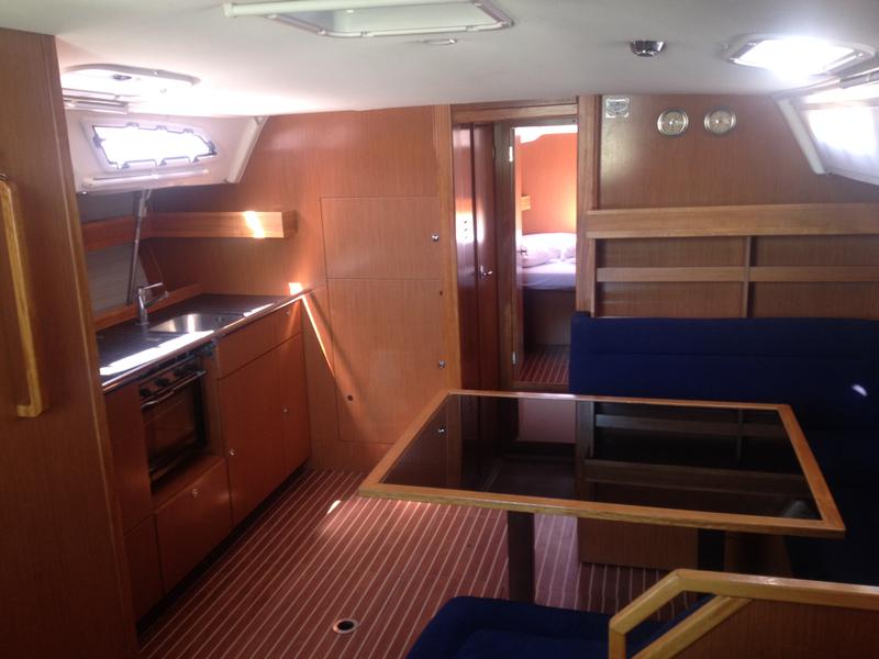 Book yachts online - sailboat - Bavaria 47 Cruiser - Orestis - rent