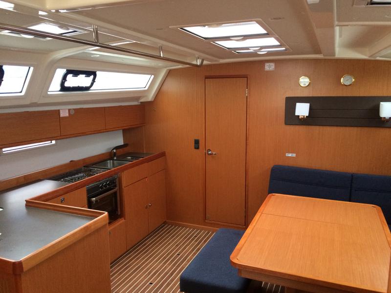 Book yachts online - sailboat - Bavaria 46 Cruiser - Fedias - rent