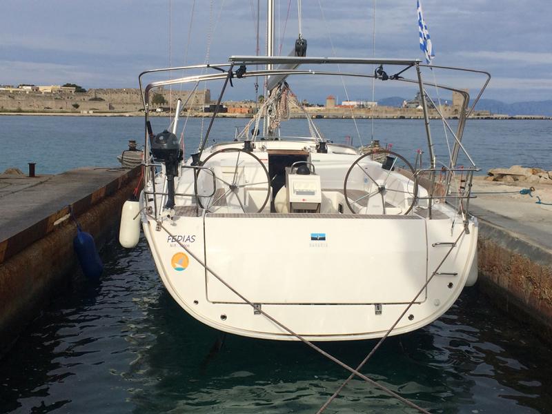 Book yachts online - sailboat - Bavaria 46 Cruiser - Fedias - rent