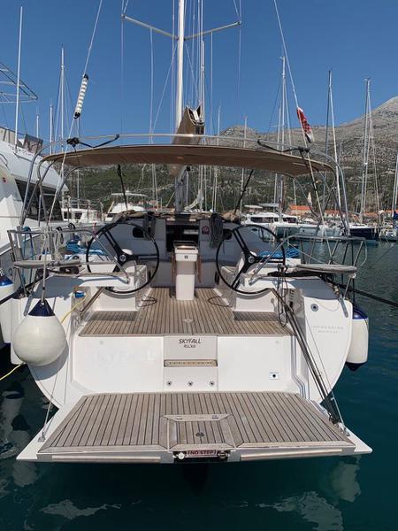 Book yachts online - sailboat - Elan 45 Impression - Skyfall - rent