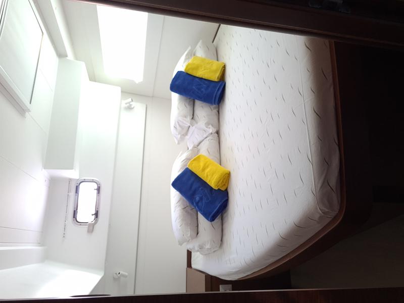 Book yachts online - catamaran - Lagoon 40 - SAILING POINT - rent