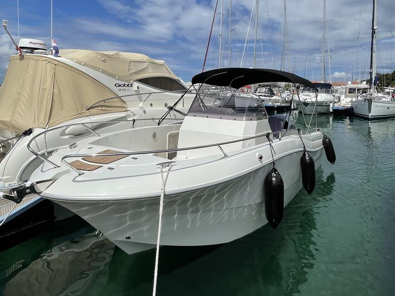 Book yachts online - motorboat - Atlantic 750 - Atlantic 750 II - rent