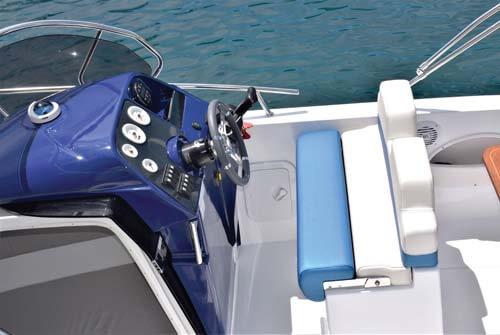 Book yachts online - motorboat - Saver 660 WA - Aquarius - rent