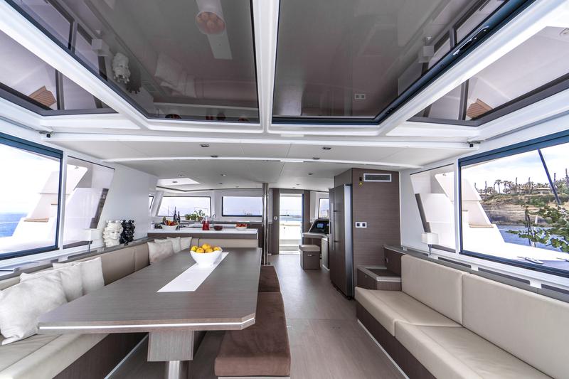 Book yachts online - catamaran - Bali 5.4. - Elena - rent