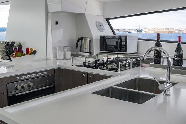 Book yachts online - catamaran - Bali 5.4. - Sikelia - rent