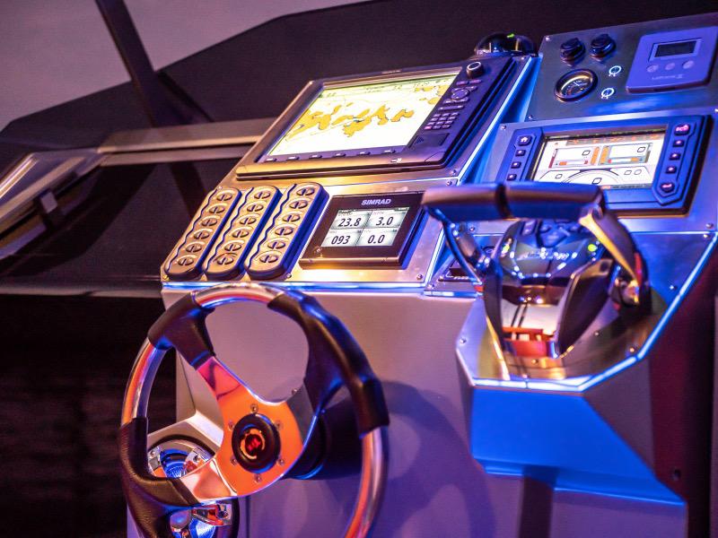 Book yachts online - motorboat - Veli 10 - THUNDER only SKIPPERED - rent