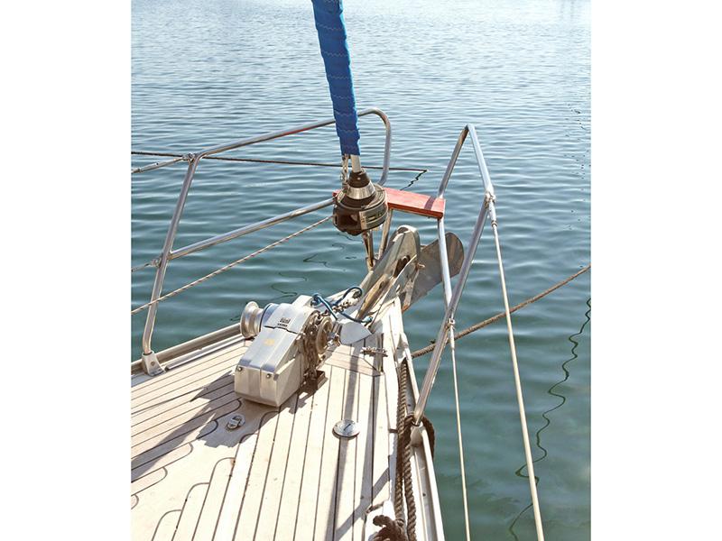 Book yachts online - sailboat - Bavaria 37 Cruiser - Nestor - rent