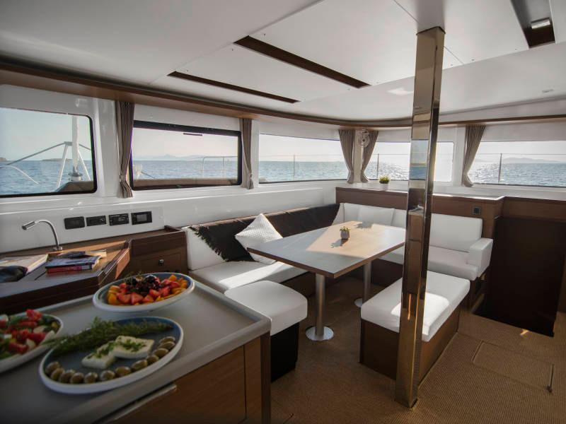 Book yachts online - catamaran - Lagoon 46 - Creo One - rent