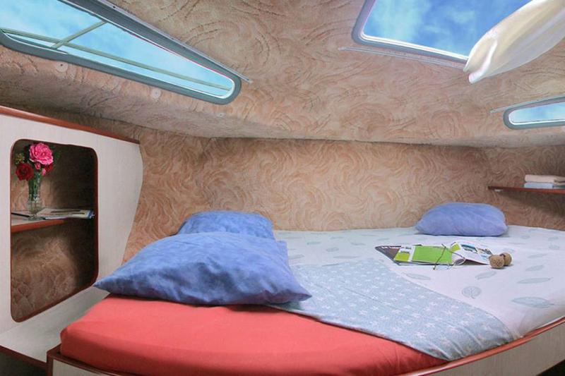 Book yachts online - motorboat - Sedan 1170 - BOURGOGNE FR - rent