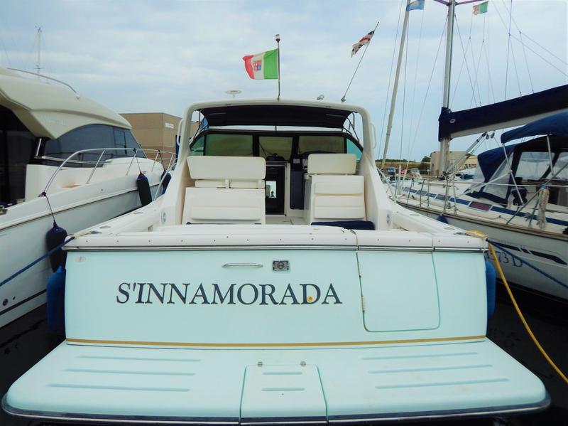 Book yachts online - motorboat - Tiara 3800 Open - S'Innamorada - rent