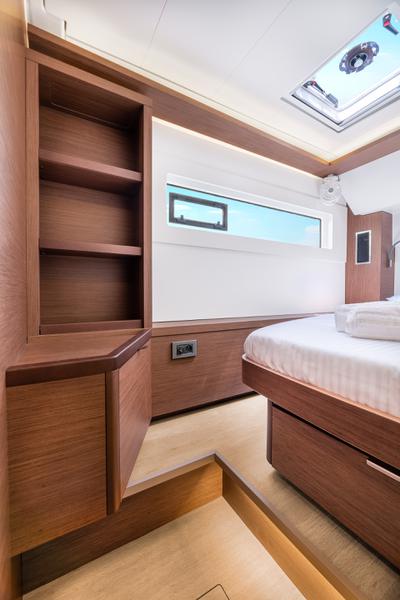 Book yachts online - catamaran - Lagoon 46 - Anastasia - rent