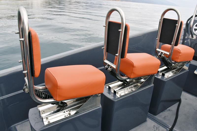 Book yachts online - motorboat - Bura 850 - Fenix - rent