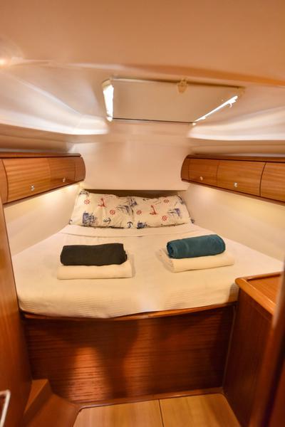 Book yachts online - sailboat - Bavaria 44 Cruiser - Sahbaz - rent