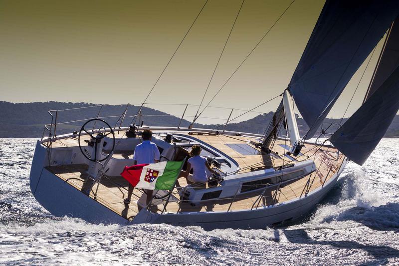 Book yachts online - sailboat - Grand Soleil 43 - Super G - rent