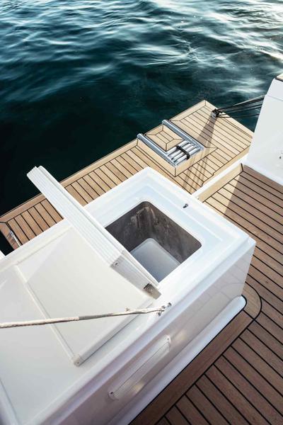 Book yachts online - sailboat - Elan Impression 40.1 - Valata - rent