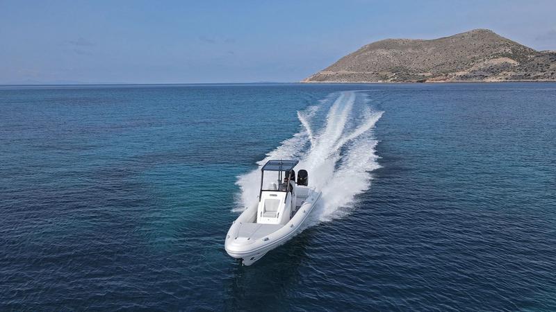 Book yachts online - motorboat - Seafarer 33 - EUA - rent