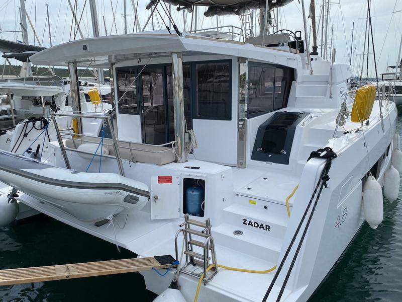 Book yachts online - catamaran - Bali 4.8 - Aldebaran - rent