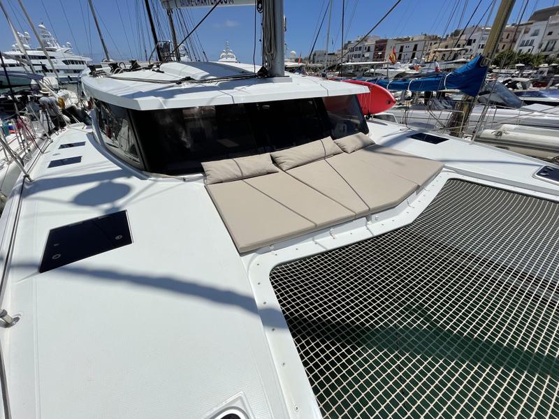 Book yachts online - catamaran - Lucia 40 - Aquila  - rent