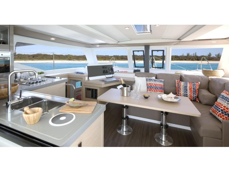 Book yachts online - catamaran - Lucia 40 - Oasis - rent