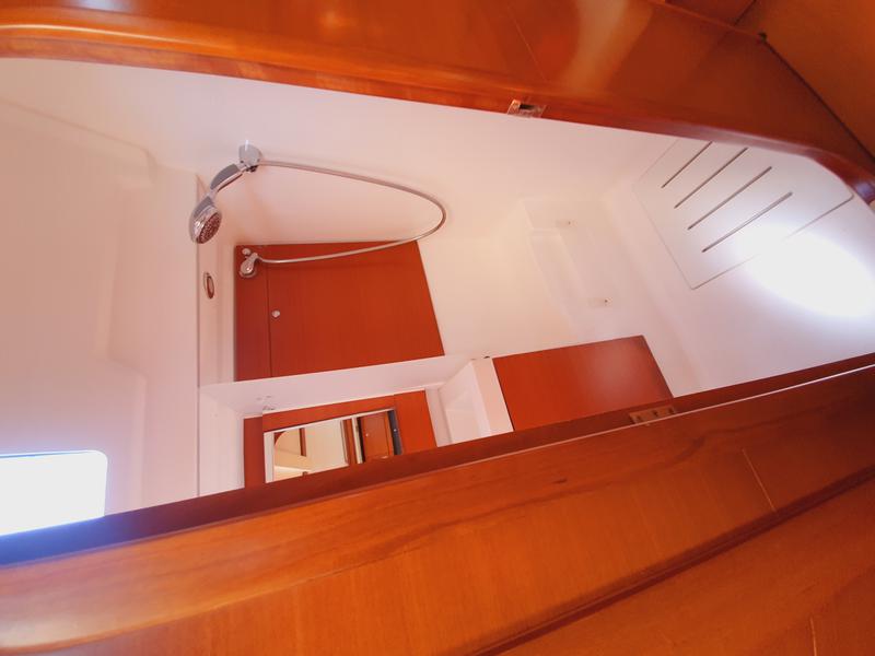 Book yachts online - sailboat - Dufour 405 - Namaste - rent