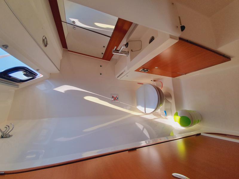 Book yachts online - sailboat - Dufour 405 - Namaste - rent