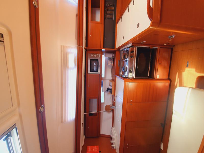 Book yachts online - sailboat - Dufour 405 - Namaste - rent