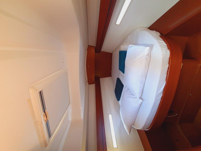 Book yachts online - sailboat - Dufour 405 - Namaste - rent