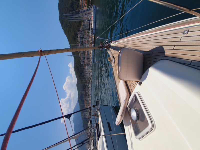 Book yachts online - sailboat - Dufour 405 - Namaste - rent