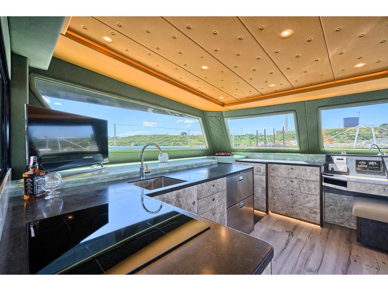 Book yachts online - powercatamaran - Luna 49 Power - Luna - rent