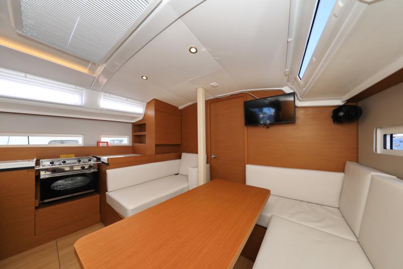 Book yachts online - sailboat - Sun Odyssey 410 - Vague - rent
