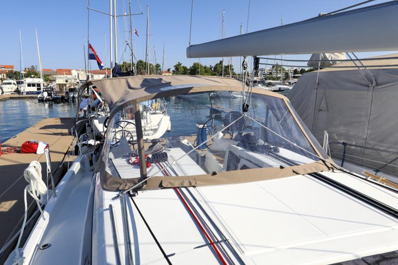 Book yachts online - sailboat - Sun Odyssey 410 - Vague - rent