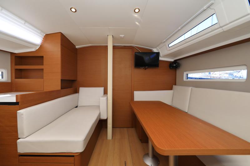 Book yachts online - sailboat - Sun Odyssey 410 - Vague - rent