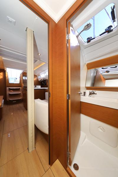 Book yachts online - sailboat - Sun Odyssey 410 - Vague - rent