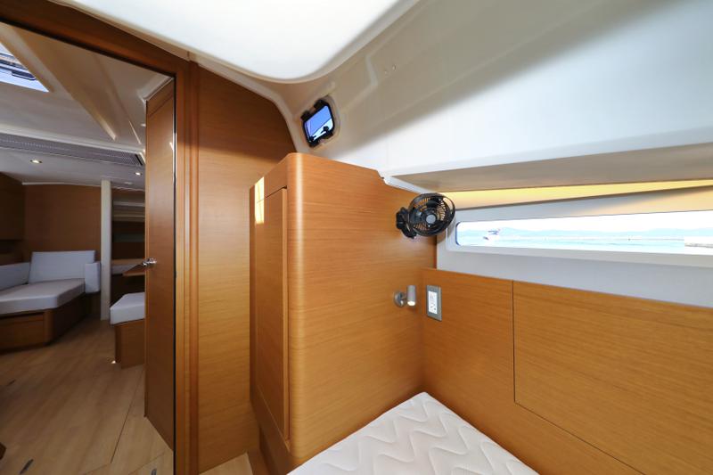 Book yachts online - sailboat - Sun Odyssey 410 - Vague - rent
