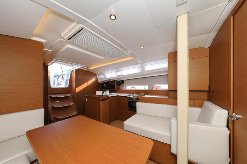 Book yachts online - sailboat - Sun Odyssey 410 - Vague - rent