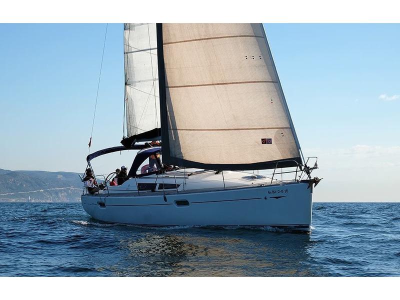 Book yachts online - sailboat - Sun Odyssey 39i - MOoN - rent