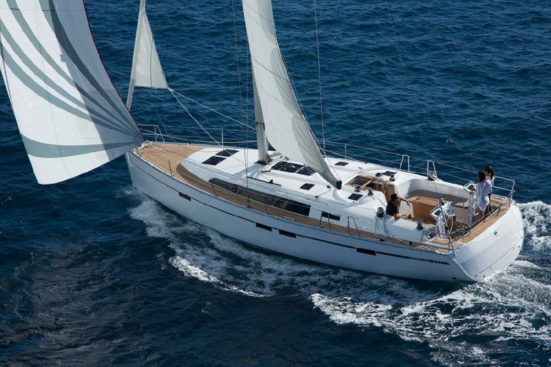 Book yachts online - sailboat - Bavaria Cruiser 46 - Michael Bavaria 46 Cruiser - rent