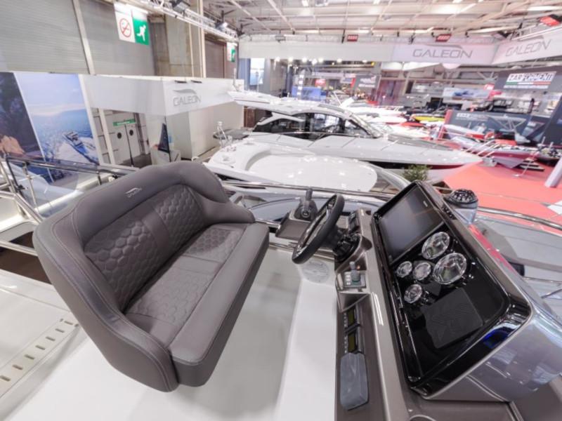 Book yachts online - motorboat - Galeon 400 Fly - Little Island - rent