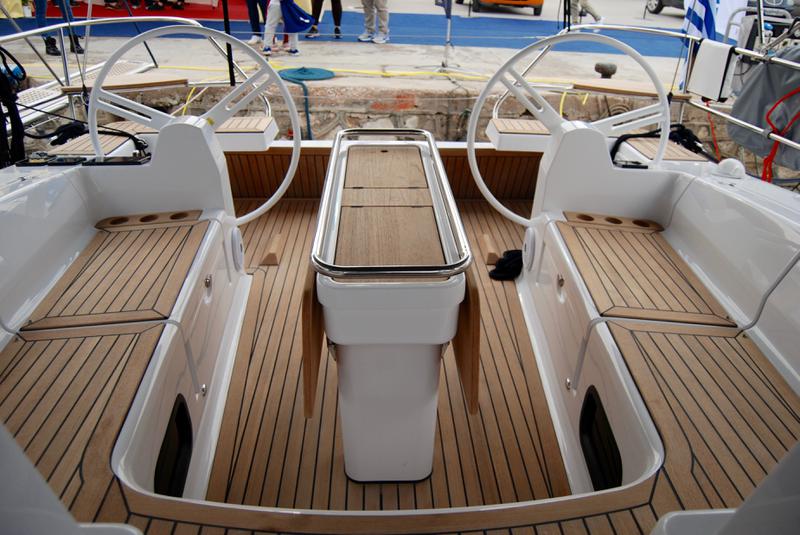 Book yachts online - sailboat - Elan Impression 45 - Betelgeuse (Electric Heads, Inverter) - rent