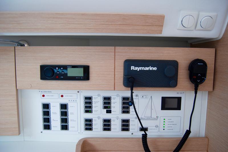 Book yachts online - sailboat - Elan Impression 45 - Betelgeuse (Electric Heads, Inverter) - rent