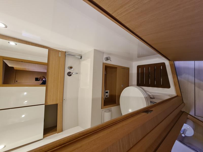 Book yachts online - sailboat - Dufour 530 - Christianna XII - rent