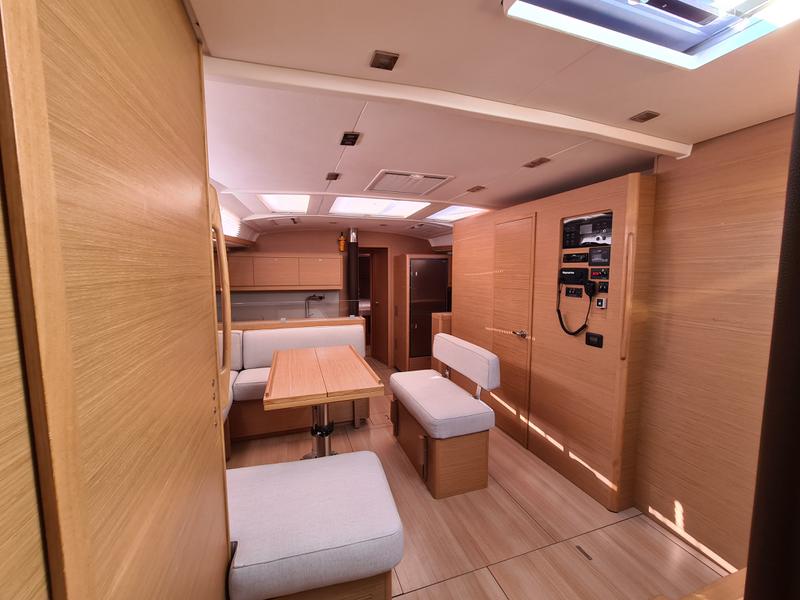 Book yachts online - sailboat - Dufour 530 - Christianna XII - rent