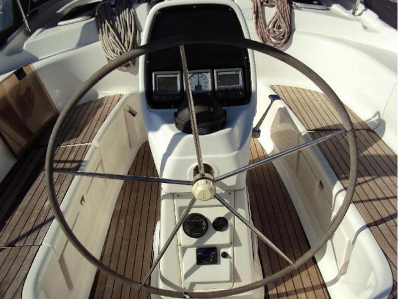 Book yachts online - sailboat - Bavaria 39 Cruiser - Marja - rent