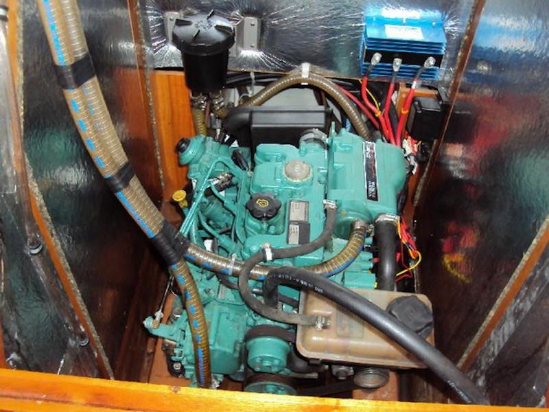 Book yachts online - sailboat - Bavaria 39 Cruiser - Marja - rent