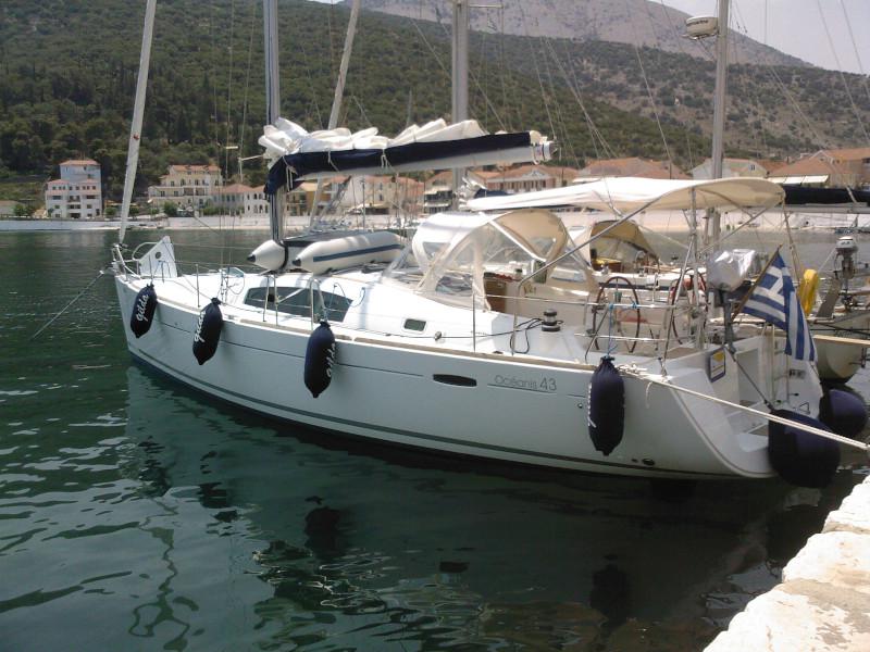 Book yachts online - sailboat - Oceanis 43 - Gilda - rent