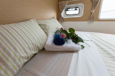 Book yachts online - catamaran - Lagoon 420 - Lag420-2008-15 RIT - rent