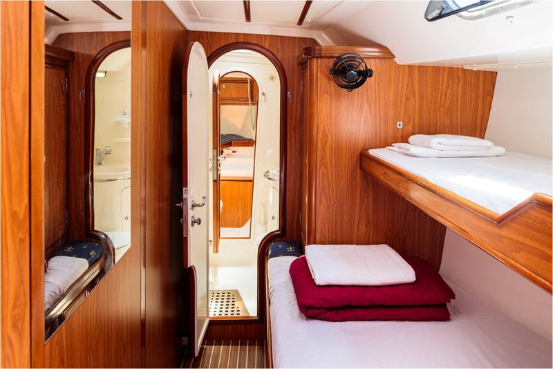 Book yachts online - sailboat - Ocean Star 51.2 - Silver Star - rent