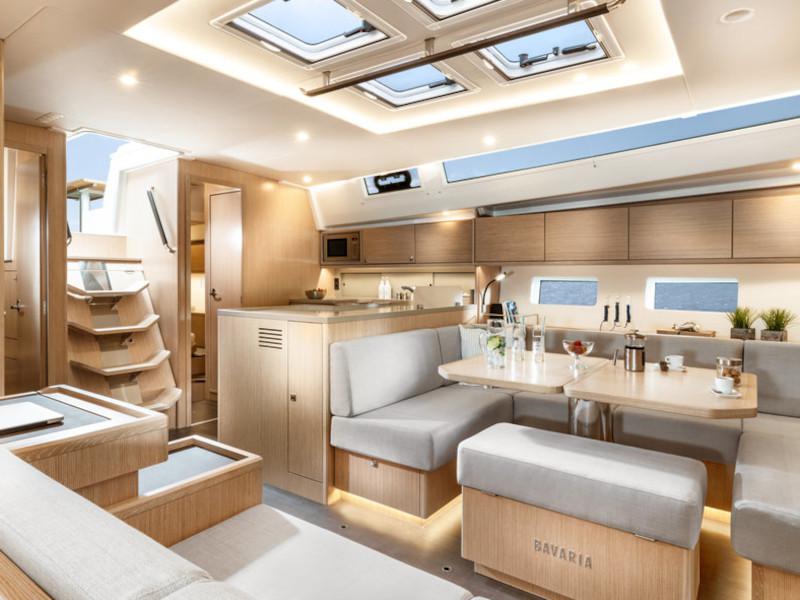 Book yachts online - sailboat - Bavaria C50 - PENELOPE - rent
