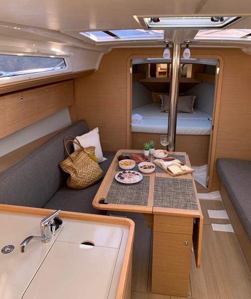 Book yachts online - sailboat - Dufour 360 - Mar me Quer - rent